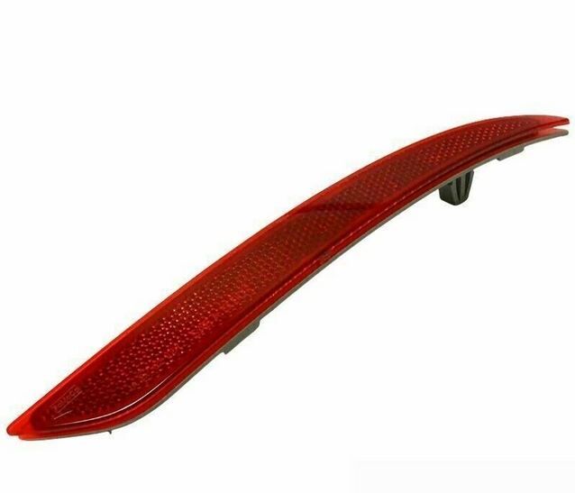 NEW GENUINE FORD MONDEO 2014- REAR BUMPER LOWER REFLECTOR LEFT RIGHT PAIR SET - Image 4