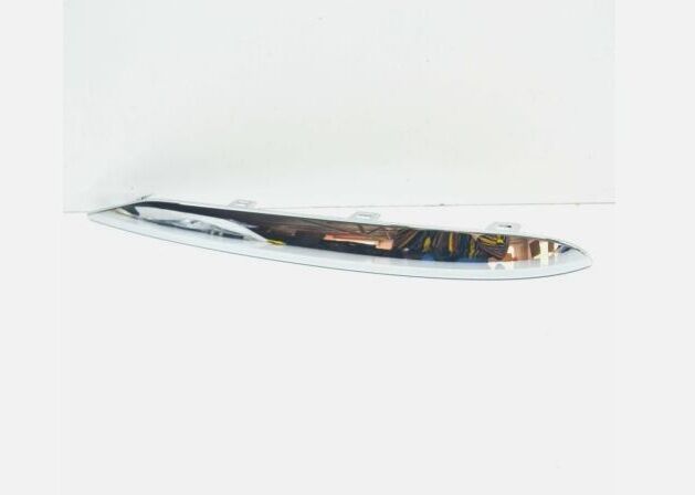 NEW GENUINE BMW G07 X7 30dX Protective rubber strip,rght rear bumper 51128745744