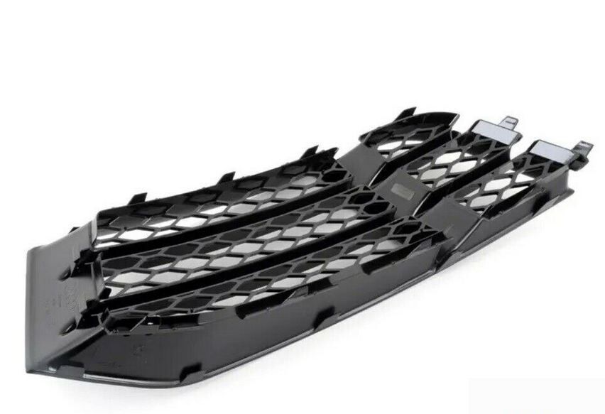 NEW GENUINE AUDI RS5 10-16 FRONT BUMPER LOWER BLACK GRILLE LEFT RIGHT PAIR SET - Image 3