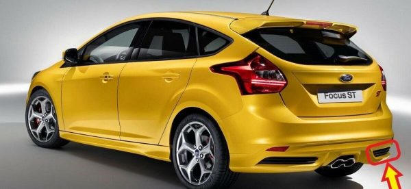 NEW GENUINE FORD FOCUS ST 12-15 REAR BUMPER INSERT COVER GRILL RIGHT O/S 1761478 - Image 5