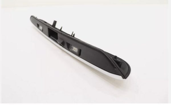 NEW GENUINE  MINI COOPER F55 REAR LIFTGATE MOLDING W/ KEY BUTTON OEM 51137489757 - Image 5