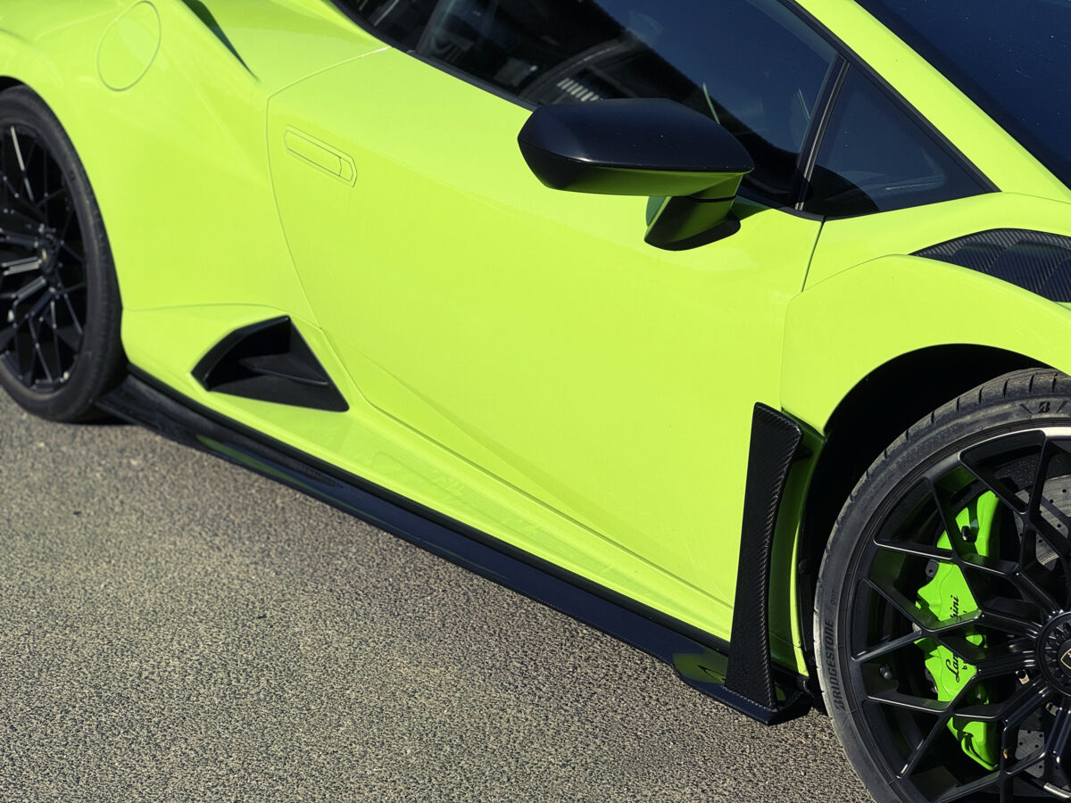 Carbon Sideskirt Aero blades for Huracan STO - Image 8