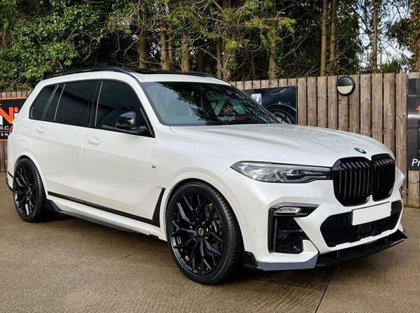 Carbon Look Aero Body Kit Black Knight Design For BMW X7 G07 M-Sport - Image 11