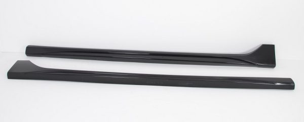 R Line style Side skirts/ Sill covers For VW Golf VIII MK8 20+ - Image 8