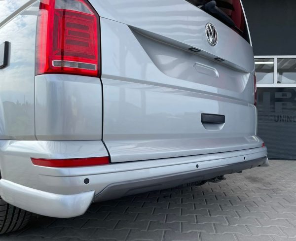 Sport Style Trunk Lid Addon for Volkswagen T6