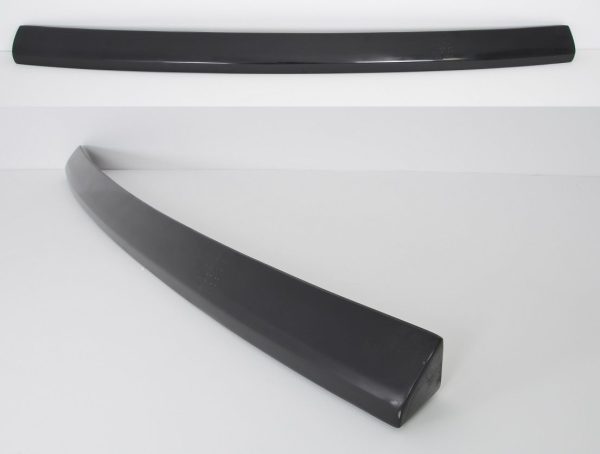 Sport Style Trunk Lid Addon for Volkswagen T6 - Image 2