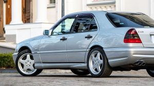 ANG C43 Look Sport Sideskirts For Mercedes W202 Saloon / Wagon